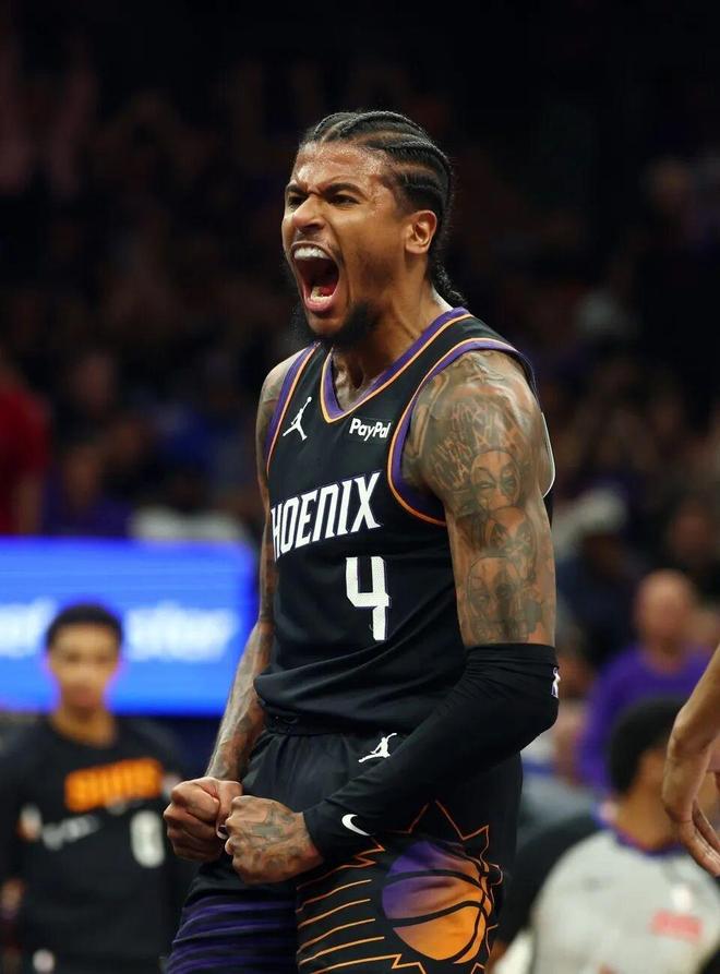 勇士附加赛告负无缘季后赛 追梦格林状态低迷成