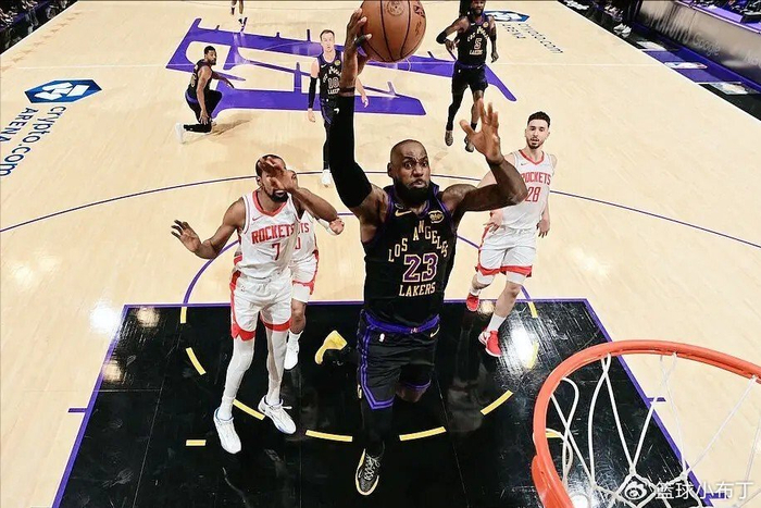 教练战术差距成火箭败因 湖人2-0领先晋级形势明